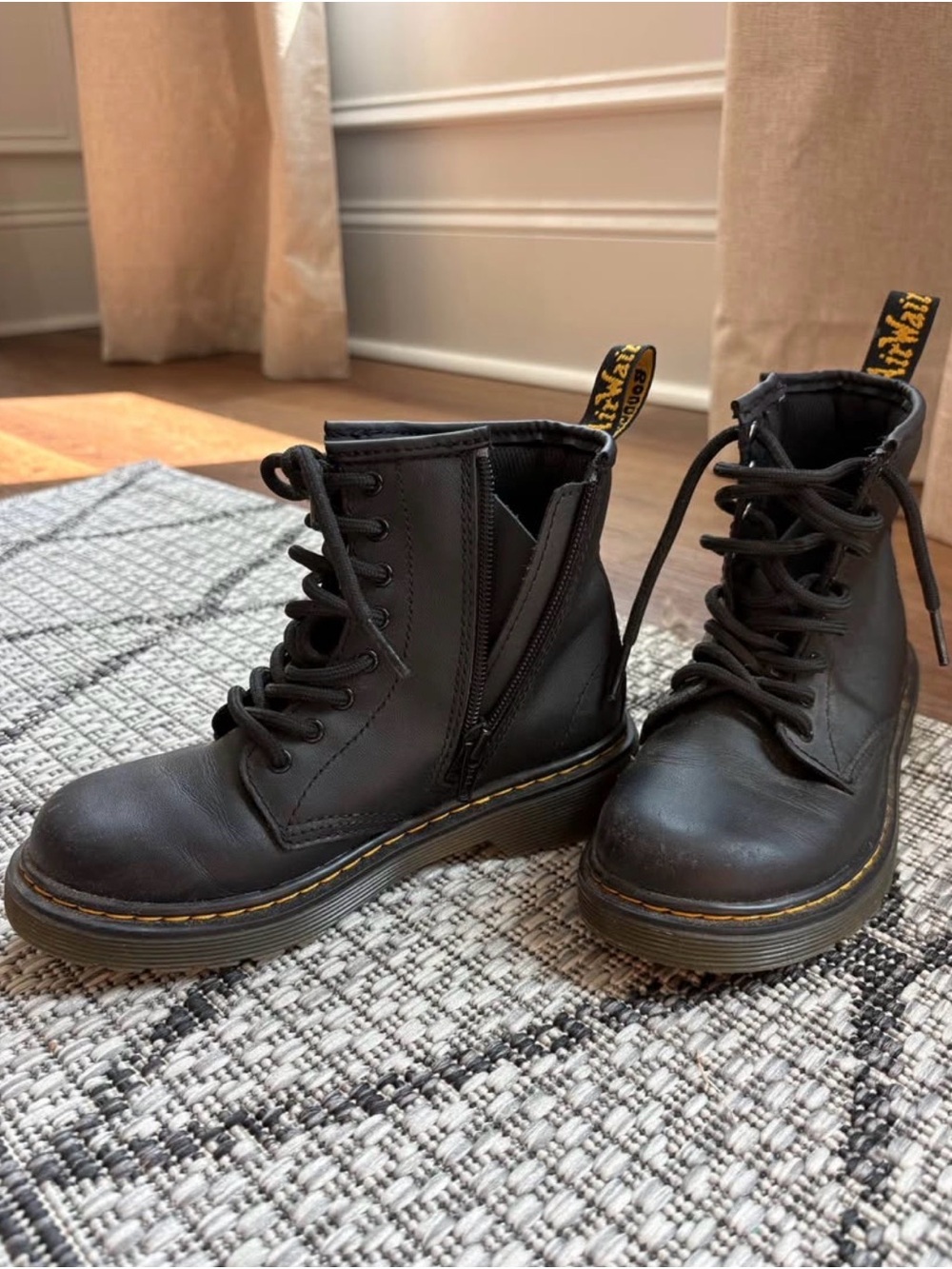Kids Doc. Martens black Lace-Up Combat Boots with Side Zip